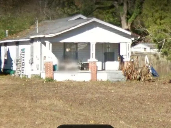 4927 Kings Ln, Hueytown, AL 35023
