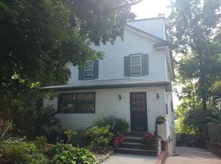 28 York Ter, Brookline, MA 02446
