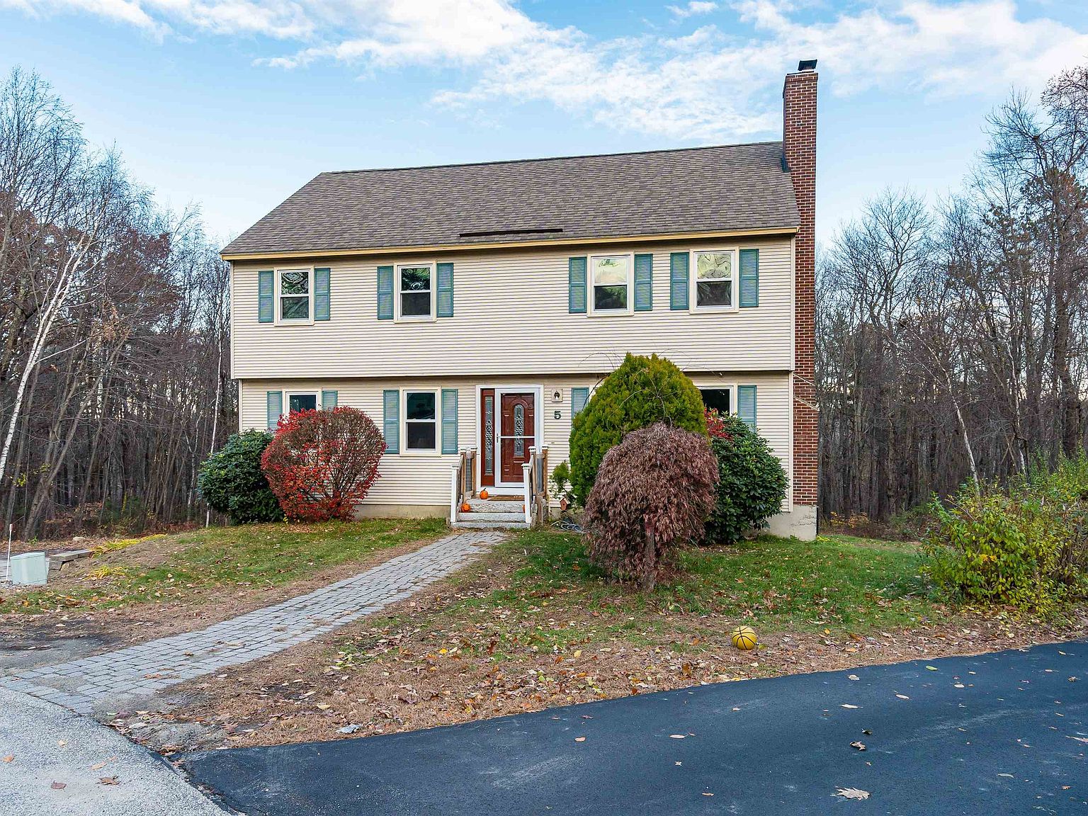 5 Sarah Lane, Derry, NH 03038 Zillow