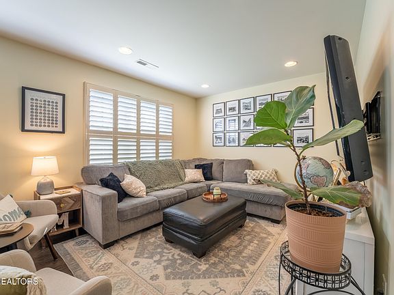 5th image of 2723 Ely Park Ln