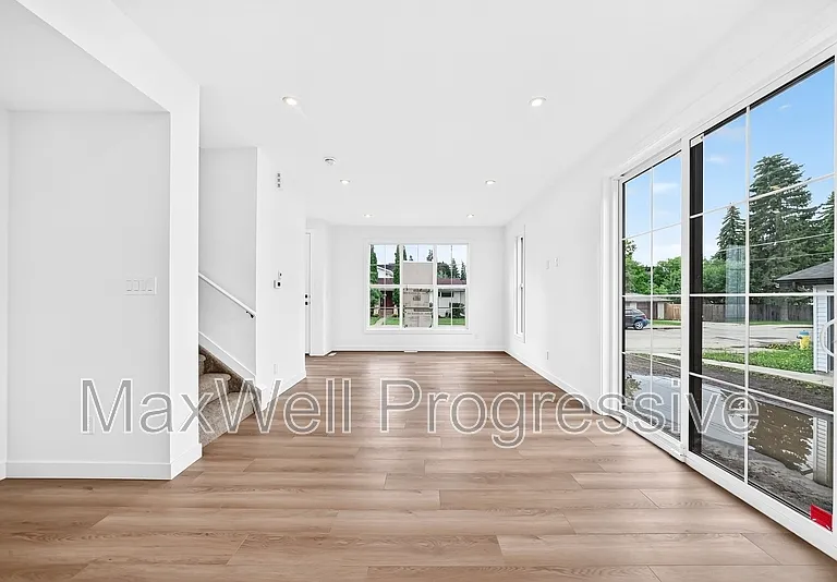 14510 95th Ave NW #MAIN FLOOR — Photo 14