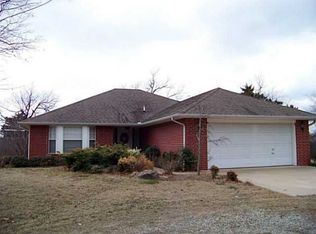 2014 Briarwood St, Stroud, OK 74079