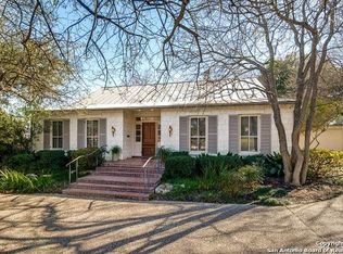 610 Garraty Rd, Terrell Hills, TX 78209