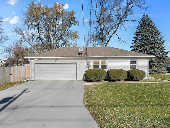3rd image of 133 Johns Dr