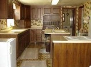 302 W Brayton Rd, Mount Morris, IL 61054