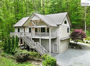 855 Hemlock Dr, Newland, NC 28657
