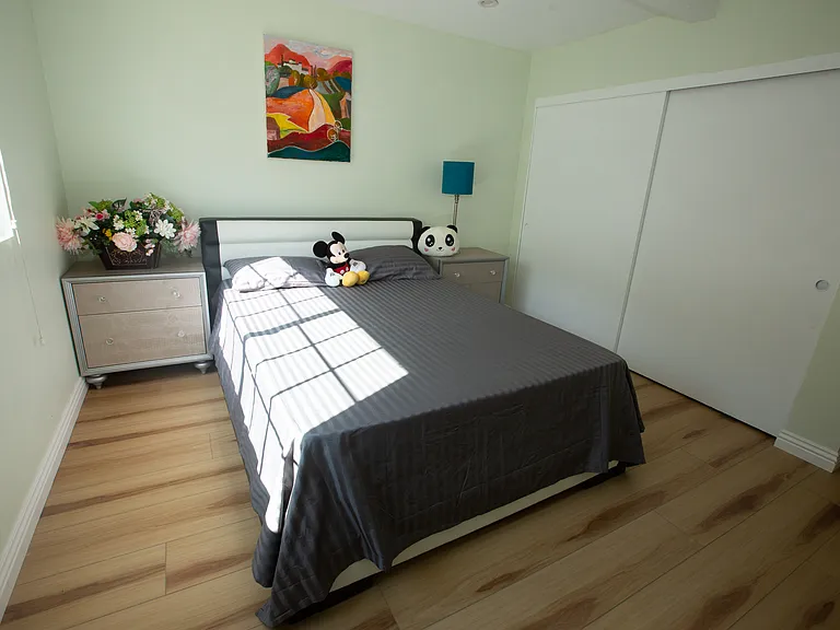 3335 White Cloud Dr — Photo 2