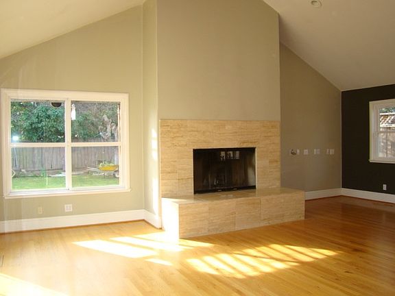 3rd image of 18708 McFarland Ave