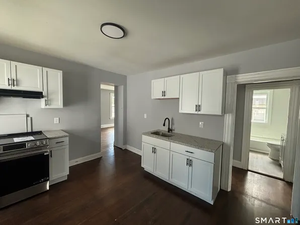 231 Goddard Ave, Bridgeport, CT