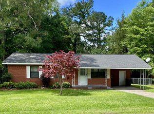 917 Park Ave, Columbia, MS 39429