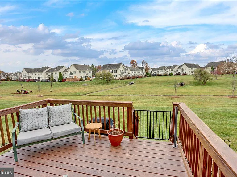 2305 Carriage Ln #2305 — Photo 28