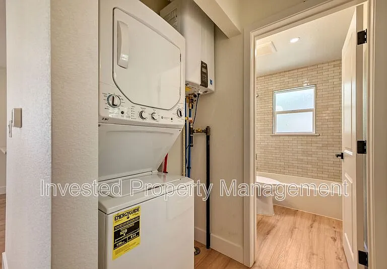 3641 N Josephine St — Photo 10