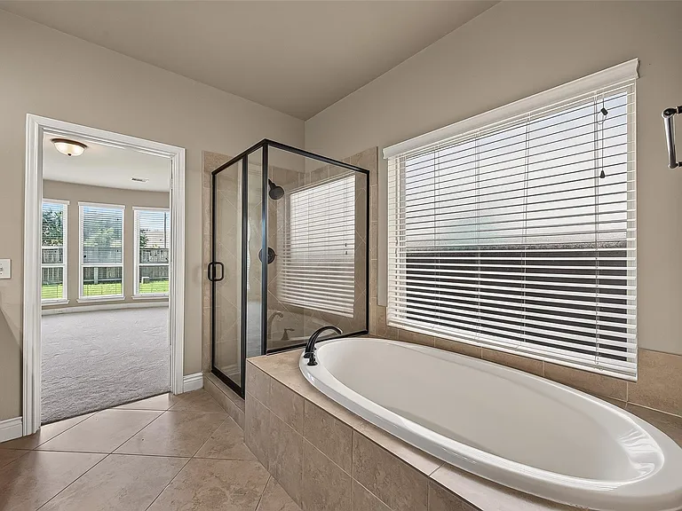 27119 Naples Run Ln — Photo 39