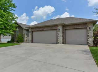 706 Windmill Dr, Ozark, MO 65721