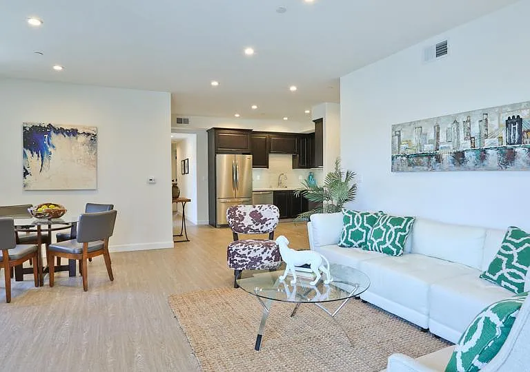 12700 Moorpark St #301 — Photo 1