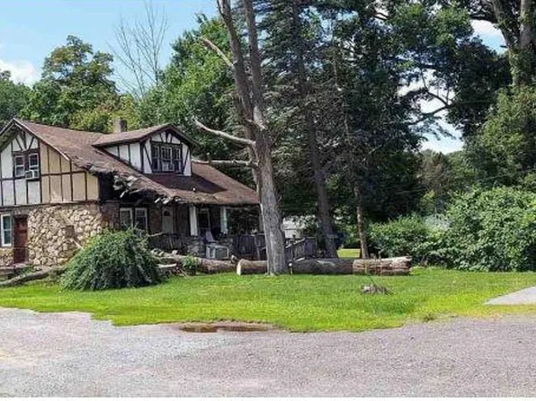 134 Glendale Rd, Pittston, PA 18640