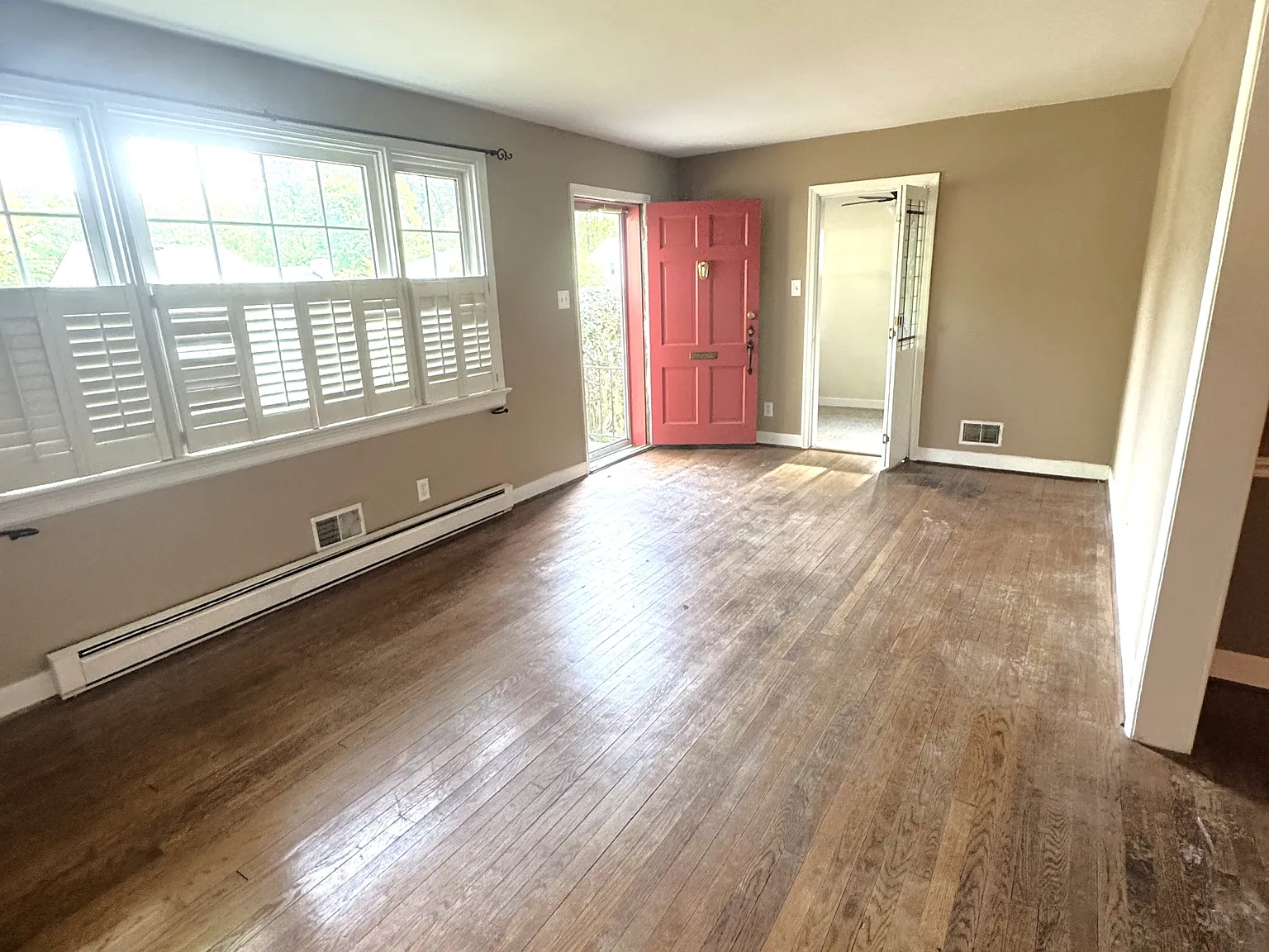 Avalon Dr 8709 - 1 — Photo 3