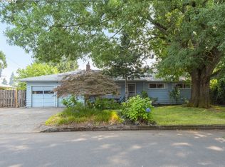 564 SE 11th Pl, Hillsboro, OR 97123