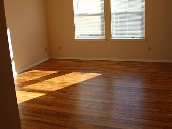 4th image of 4501 W Juniper Dr