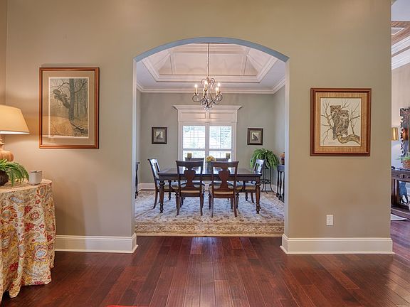 2nd image of 3990 Post Oak Pl
