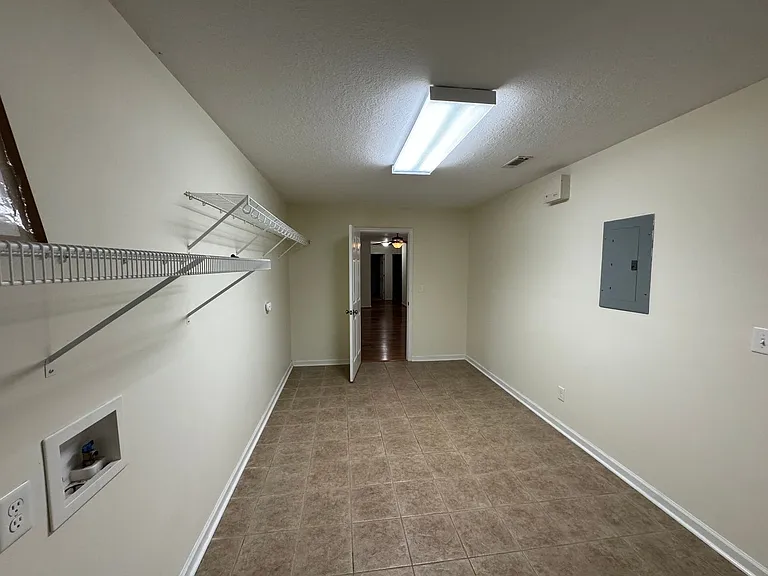656 Morton Rd — Photo 14