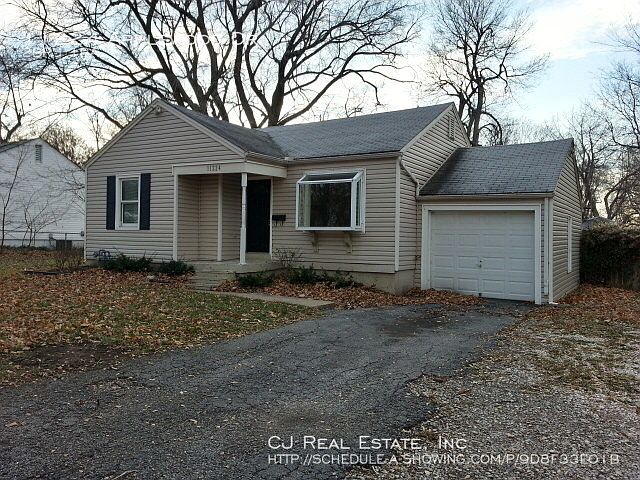 1st image of 11224 Applewood Dr