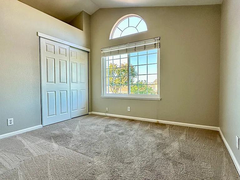 32241 Jean Dr — Photo 18