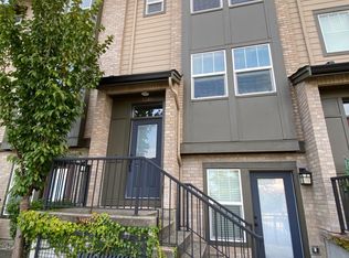 1380 Williamsburg Walk NE, Issaquah, WA 98029