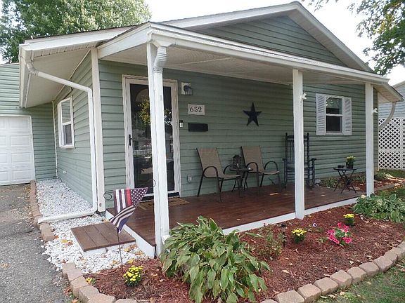 2nd image of 652 Seneca Dr