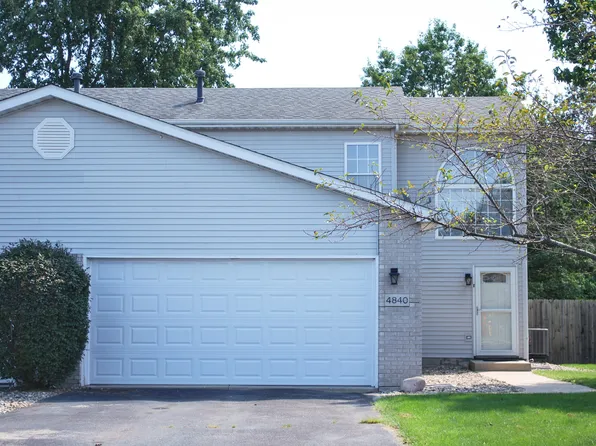 4840 W 93rd Ter, Crown Point, IN 46307