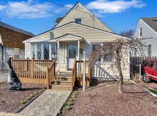 421 E Lakewood Ave, Ocean Gate, NJ 08740