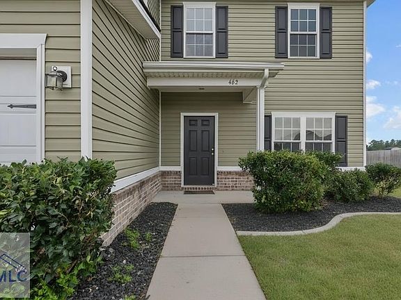 4th image of 462 Huntington Dr NE