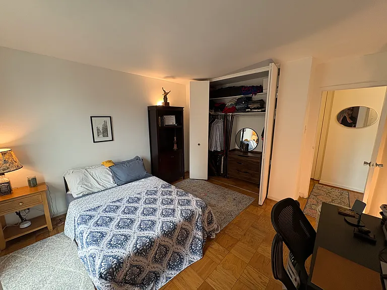 1260 21st St NW #808 — Photo 18
