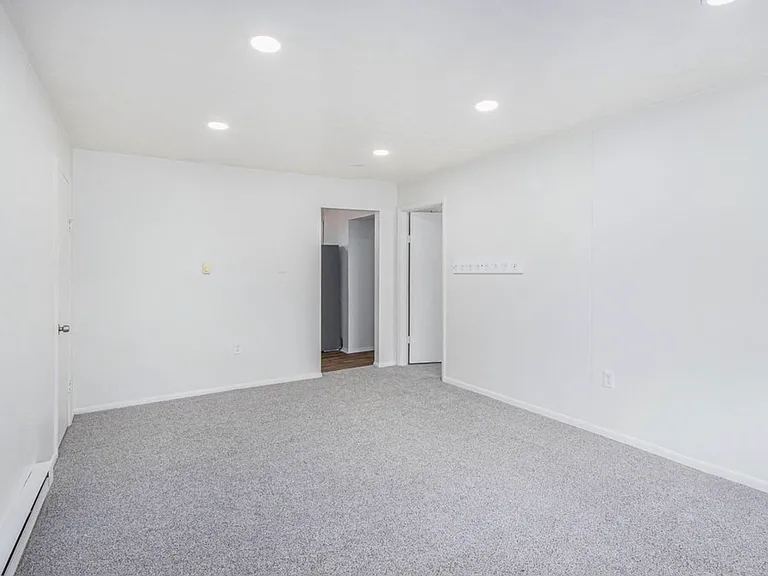 10477 Sprinkle Rd #2 — Photo 4