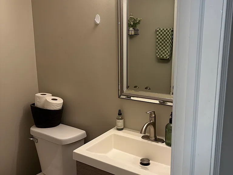 410 Tanglewood Ct — Photo 17