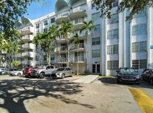 488 NW 165th Street Rd APT B408, Miami, FL 33169