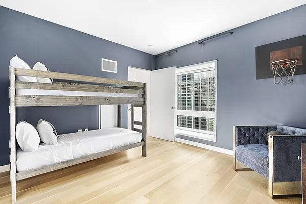 Sold by Compass | media 17