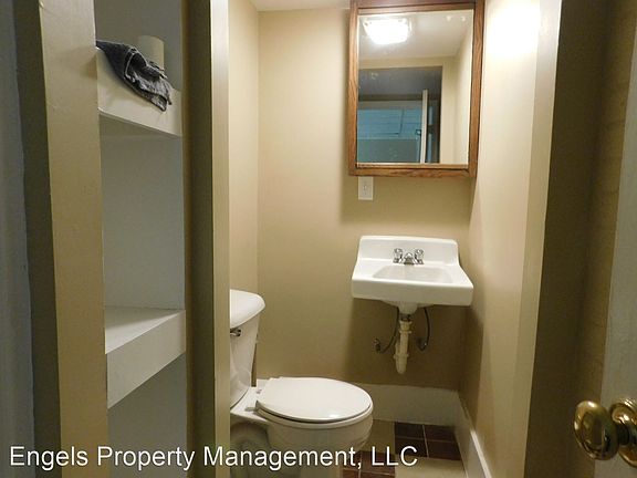 4th image of 924 N Topeka St APT E6