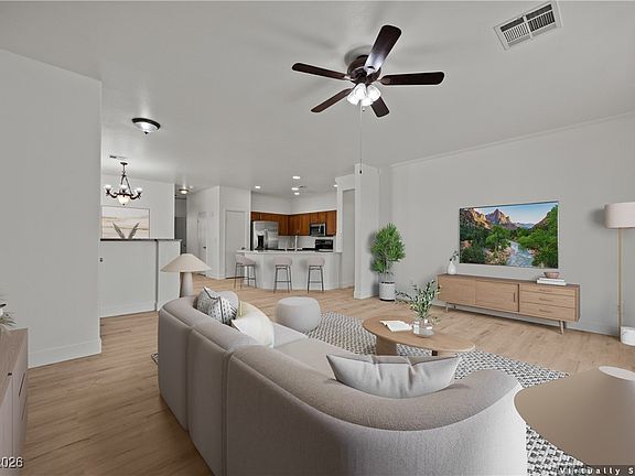 3rd image of 433 Canyon Dr