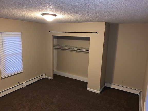 4th image of 511 Van Buren Ave #1