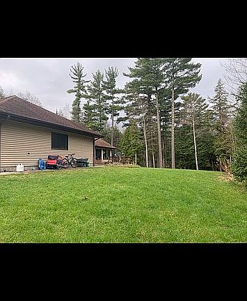 3rd image of 658 E River Dr