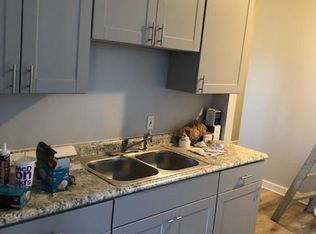 132 W 71st St #3, Chicago, IL 60621