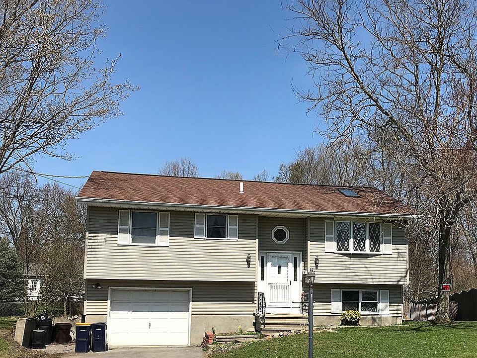 44 Arbor Drive New Hartford 