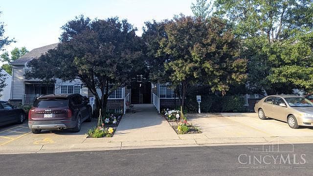 1st image of 9810 Regatta Dr Unit 107