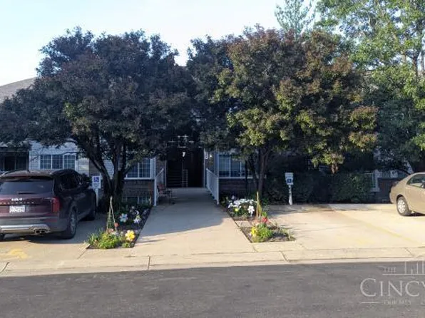 9810 Regatta Dr Unit 107, Cincinnati, OH 45252