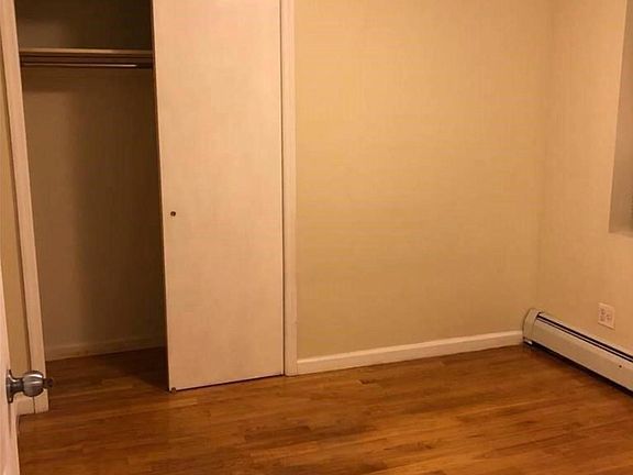 3rd image of 13616 35th Ave #6
