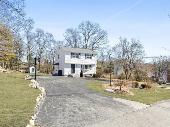 18 Patriot Rd, Burlington, MA 01803