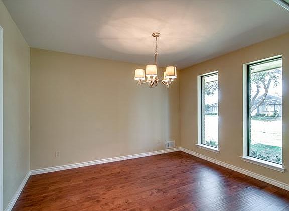5th image of 9248 Seagrove Dr