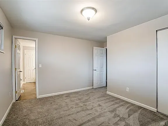 5543 Barnard Dr — Photo 25