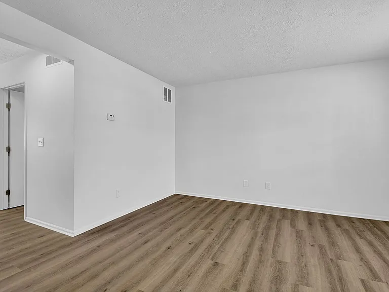 Cherry Bottom Townhomes — Photo 4